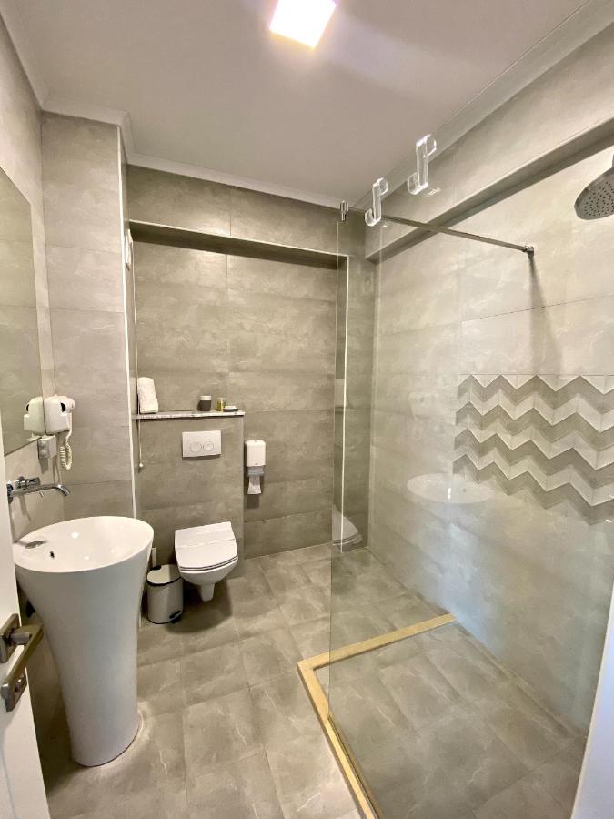Cum arată hotelul de lux al Simonei Halep din Mamaia și cât costă o noapte de cazare în plin sezon
