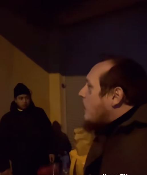 Reacția lui CRBL când a văzut ce a pățit What's UP cu un livrator de la Glovo: „Cum, mă, prietene?”