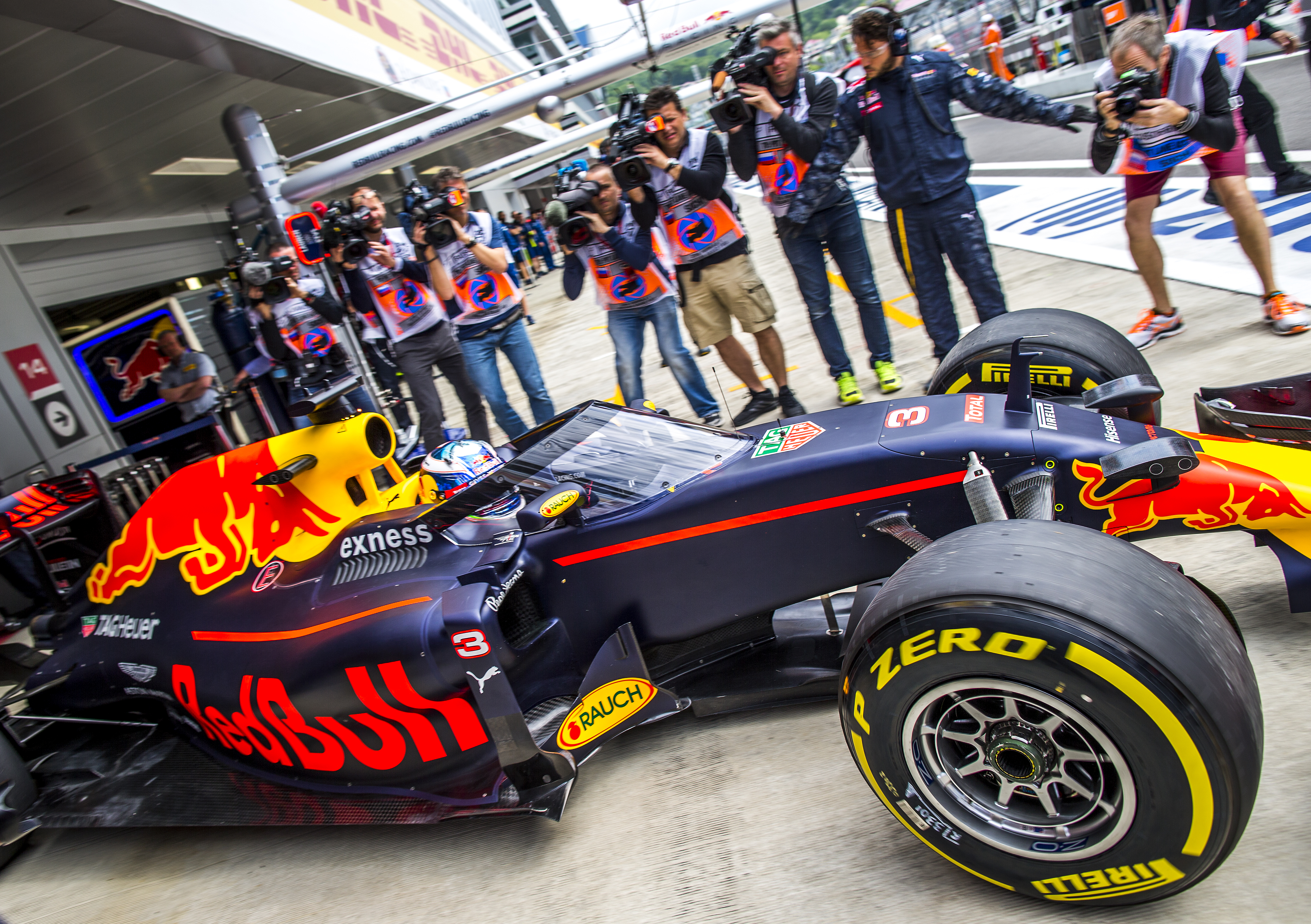Inovație testată de Red Bull Racing pe circuitul de Formula 1 din Rusia / GALERIE FOTO și VIDEO