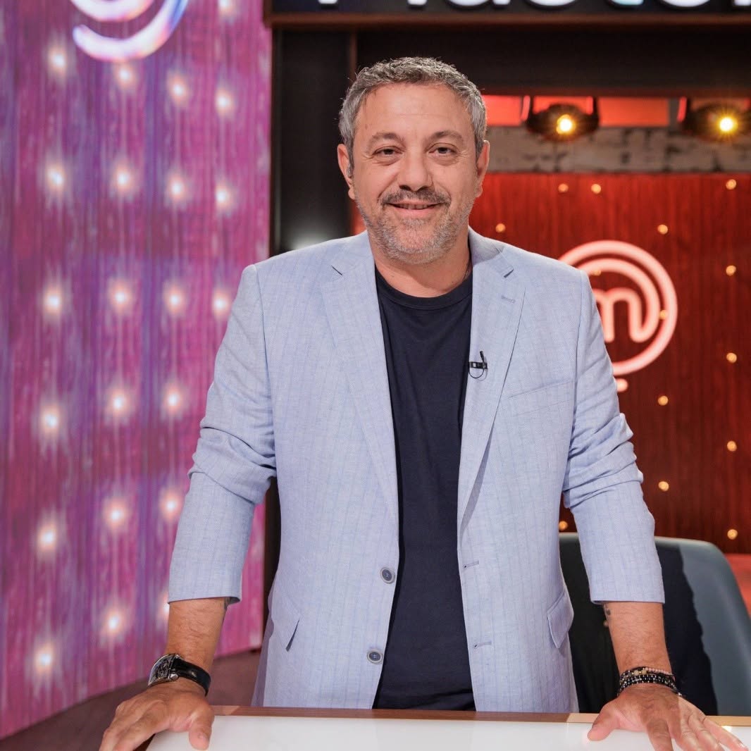 Rețeta lui Sorin Bontea de vinete la cuptor cu sos de roșii și iaurt grecesc. Secretul care dă un gust mediteraneean