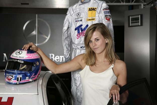 INCREDIBIL! O frumusețe de 31 de ani, în Formula 1! Debutează la Silverstone