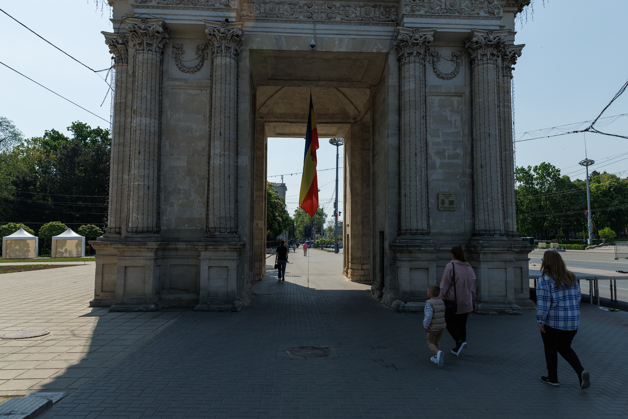 CORESPONDENȚĂ DIN CHIȘINĂU. Zeci de mii de moldoveni, la mitingul din Piața Marii Adunări Naționale. Maia Sandu: „Vrem să fim membri UE în 2030. Nu mai vrem să fim sub șantajul Kremlinului”. Șefa PE, mesaje în română. VIDEO