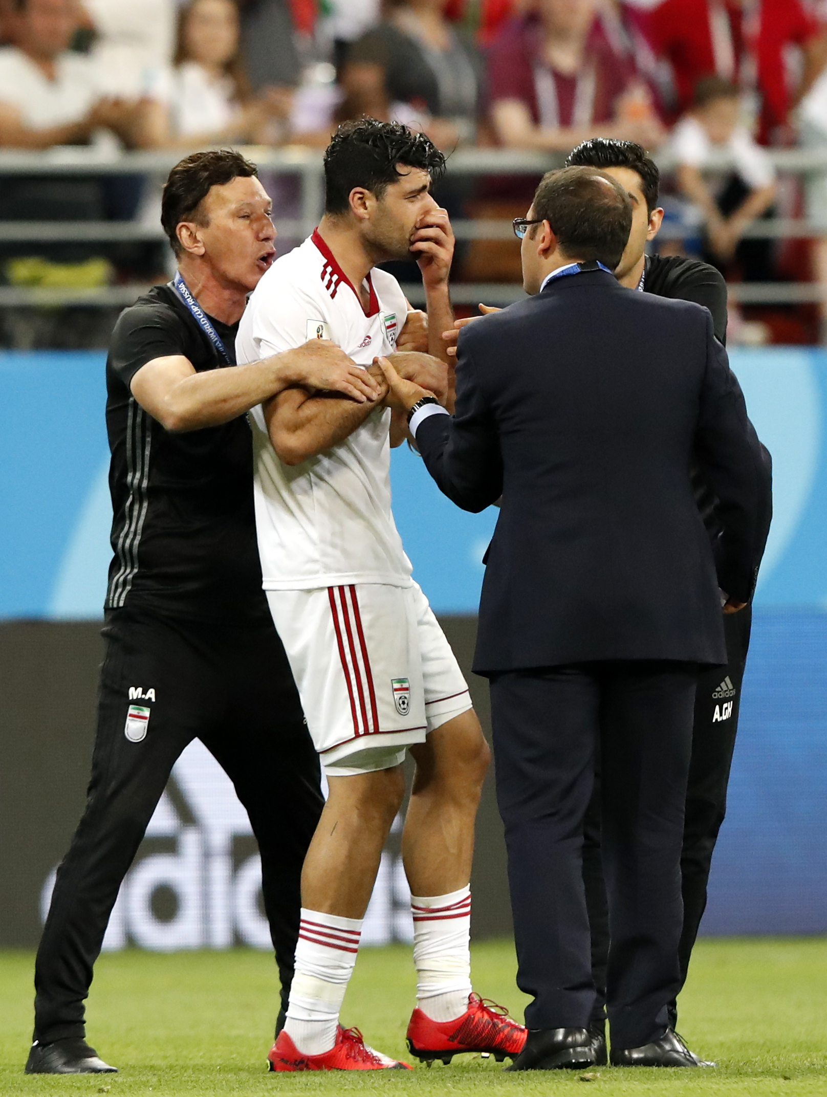 Cum a ratat Iran calificarea în optimile Campionatului Mondial de fotbal 2018. Dramă la Teheran | GALERIE FOTO