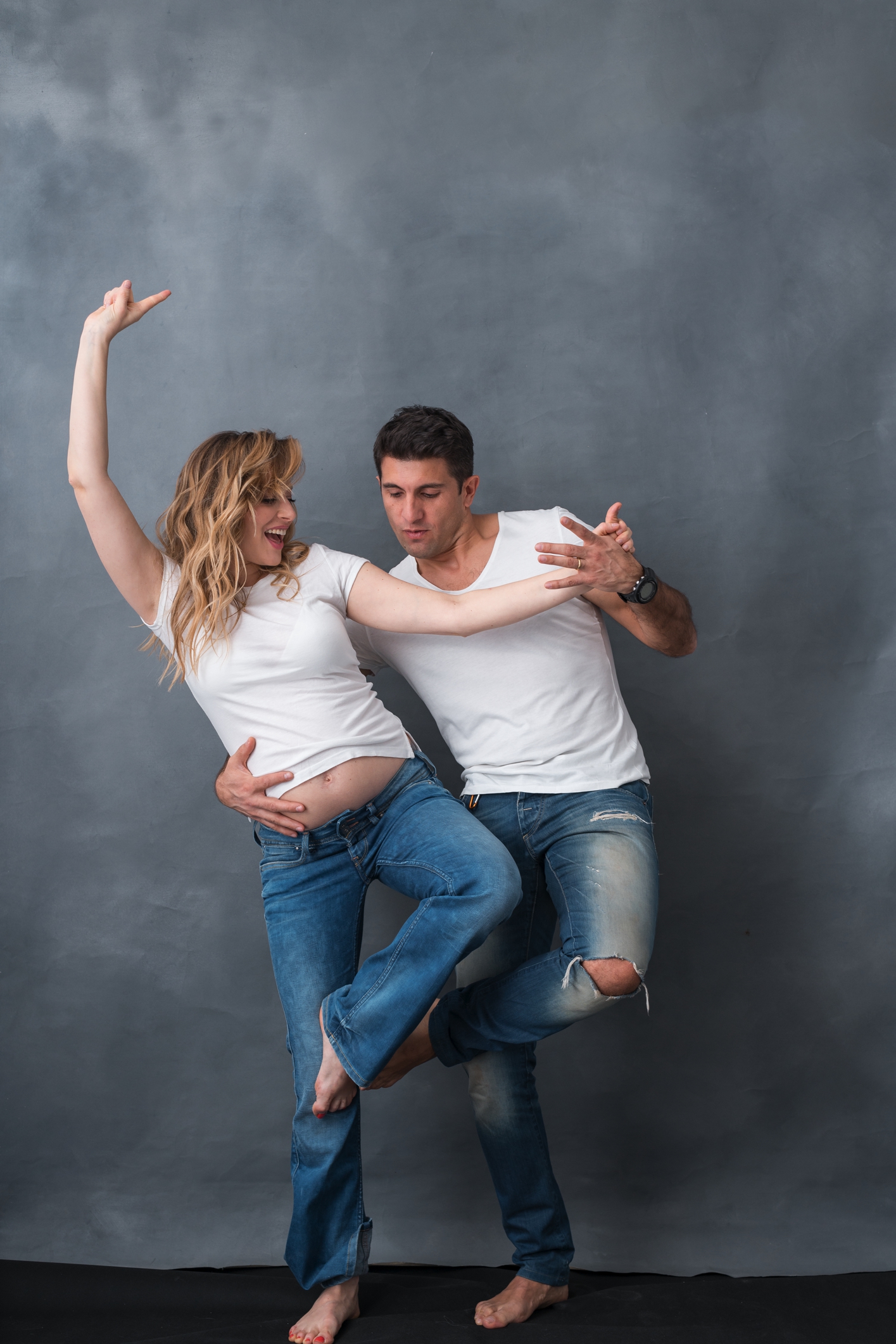 Cele mai frumoase imagini cu graviduța Laura Cosoi și soțul ei. Ce a afirmat vedeta despre Cosmin Curticăpean | FOTO