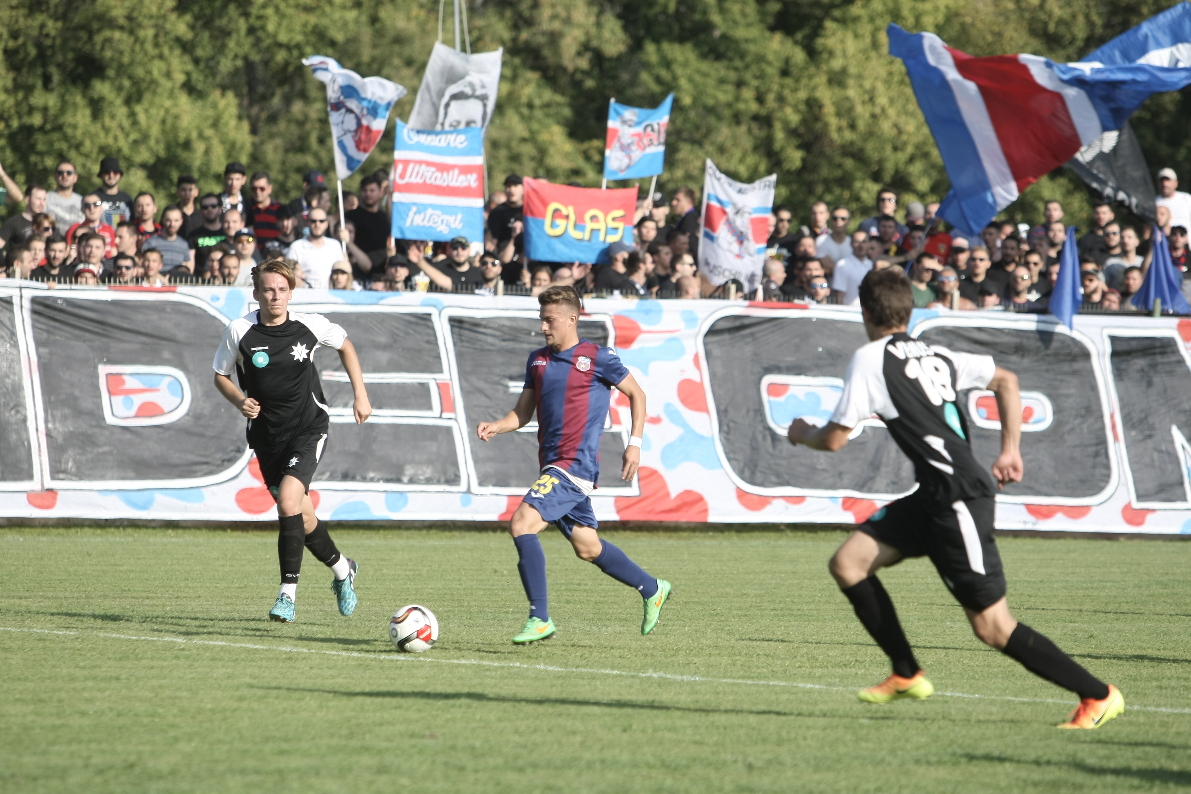 CSA Steaua - AFC Venus 1914 6-0, în primul meci din istoria noii echipe a Armatei. Meciul a adus 2.000 de oameni în Ghencea. Academia Rapid - Progresul 2005 13-0! | VIDEO