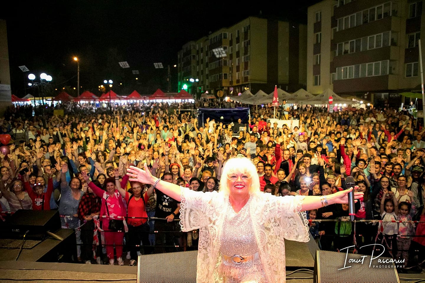 „Bonnie Tyler de România”, spectacol la 50 de ani de carieră. Maria Nagy, cântăreața care a trăit o idilă cu Nicu Ceaușescu, a revenit în țară