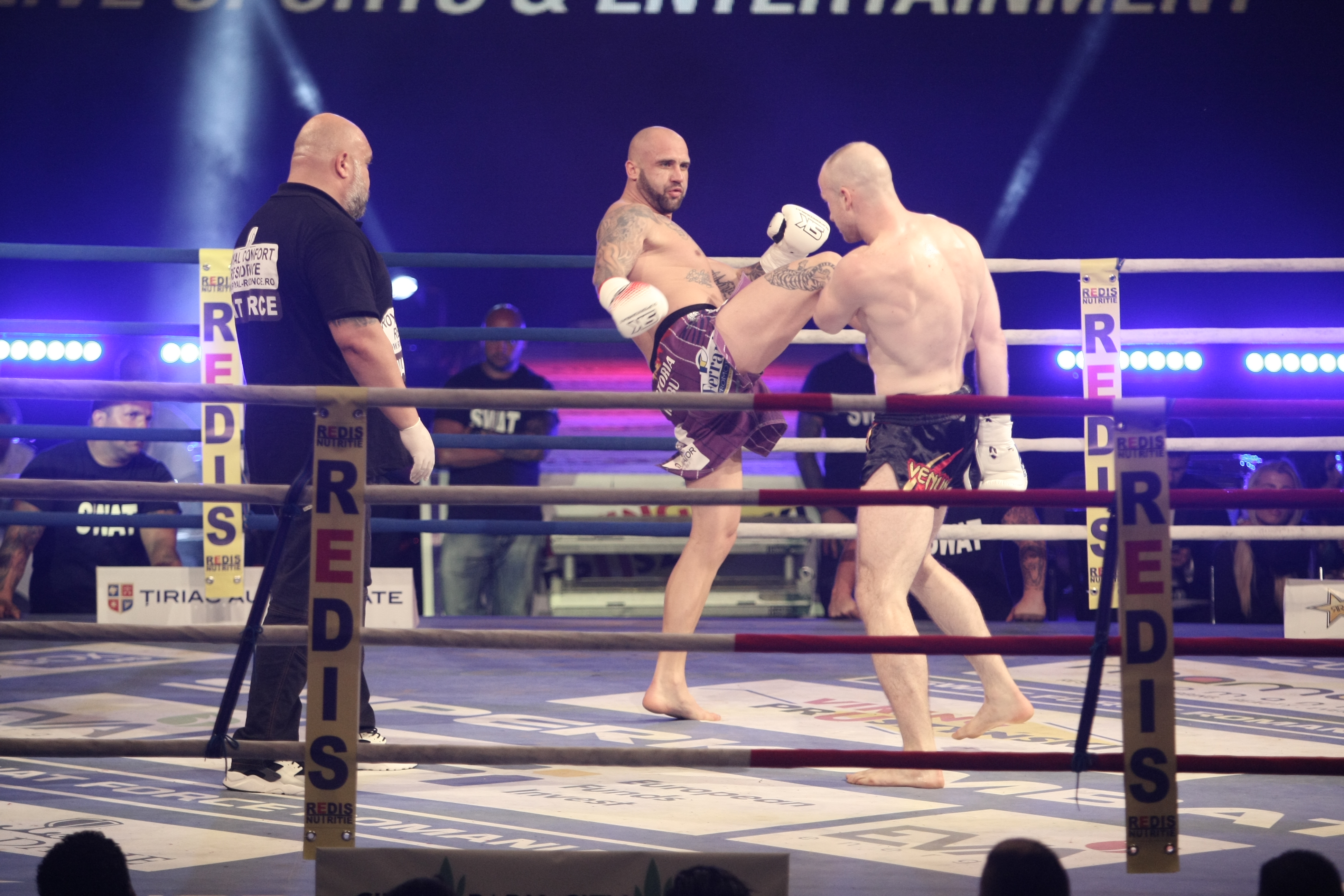 Superkombat. Seară cu pumni și cu picioare, dar nu de domnișoare! Bacary Sagna a venit la show | REZULTATELE GALEI
