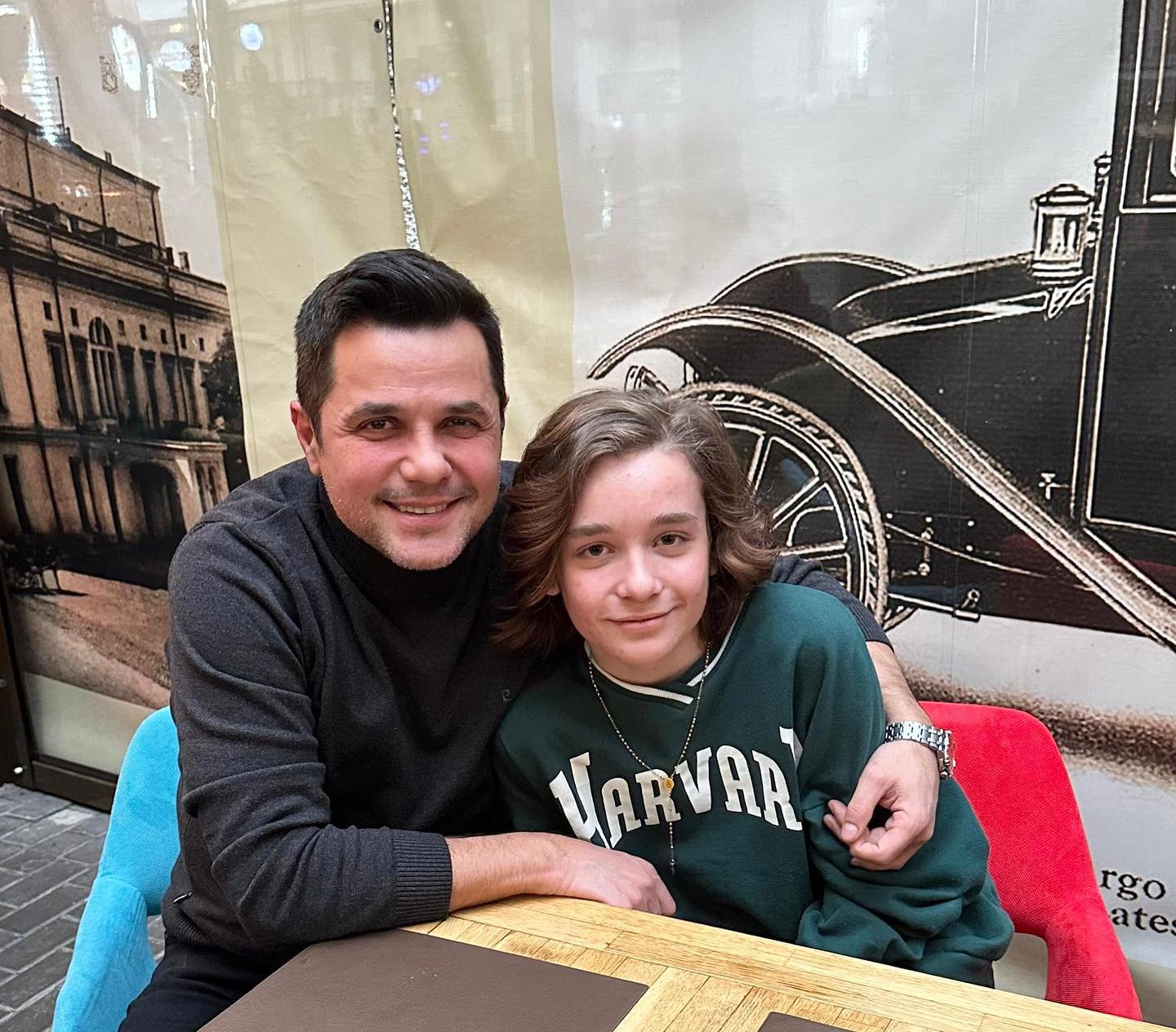 Băiatul cel mare al lui Cove a împlinit 14 ani: „Am învățat atât de multe de la tine”. Ce carieră își dorește să urmeze Bogdan