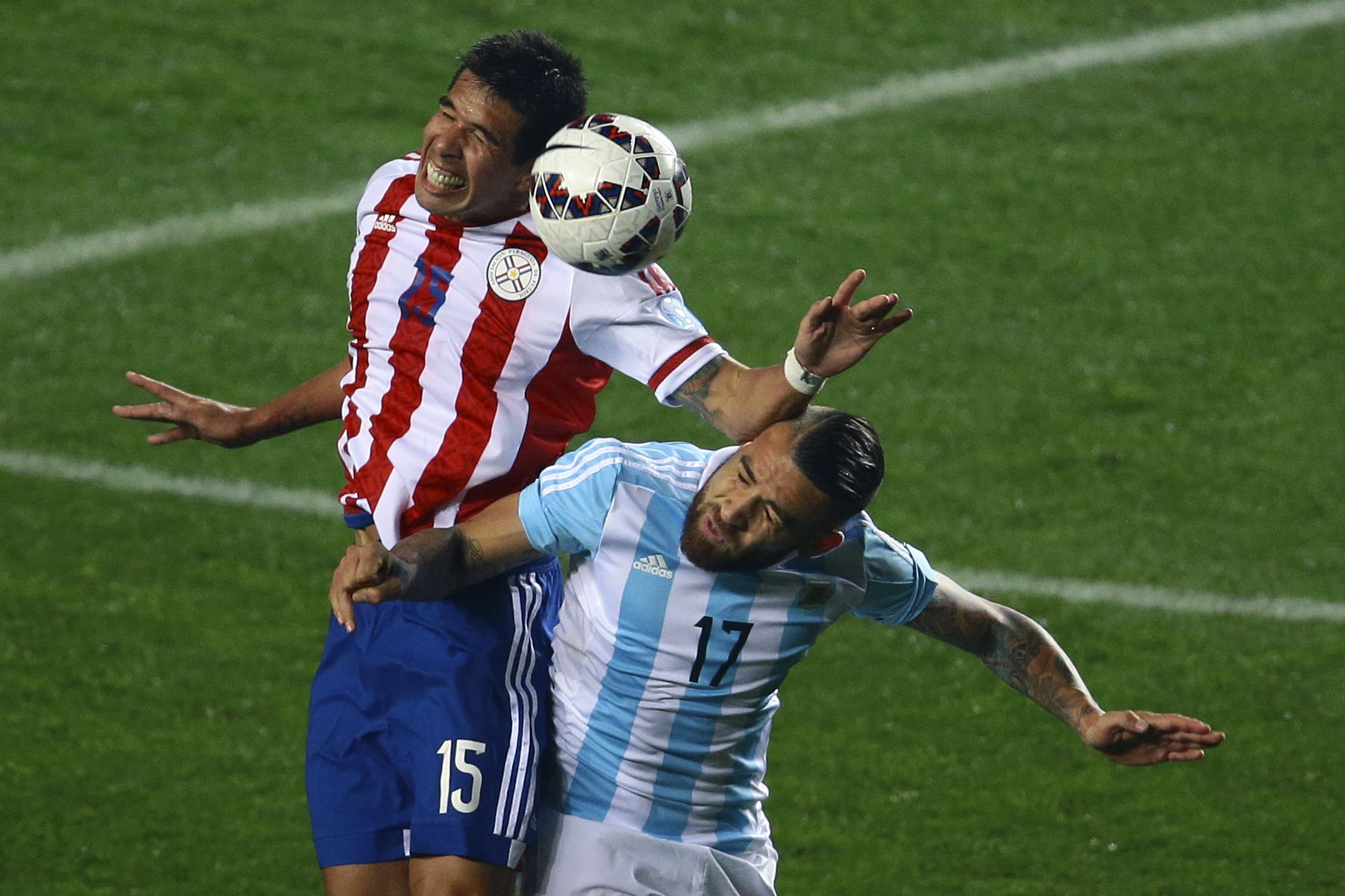 Argentina a spulberat Paraguay şi va juca în finală cu Chile. Messi, "Omul Meciului" / FOTO&VIDEO