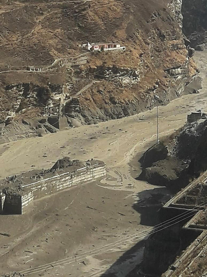 VIDEO | Catastrofă în India. 10 morți și 170 de dispăruți, după ce un ghețar din Himalaya s-a prăbușit peste un baraj