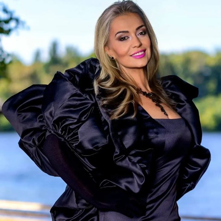Monica Anghel a răbufnit după ce imaginea ei a fost folosită pentru promovarea unor produse de slăbit: „Nu există formule sau picături magice”
