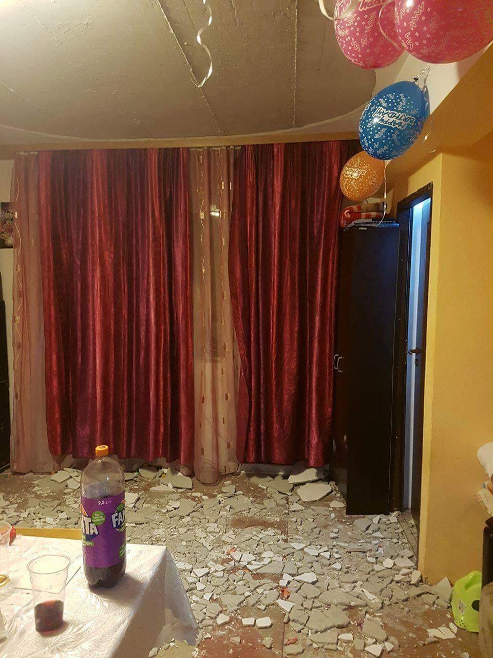 Tavanul unui apartament s-a prăbușit peste un grup de copii, în timpul unei petreceri / FOTO