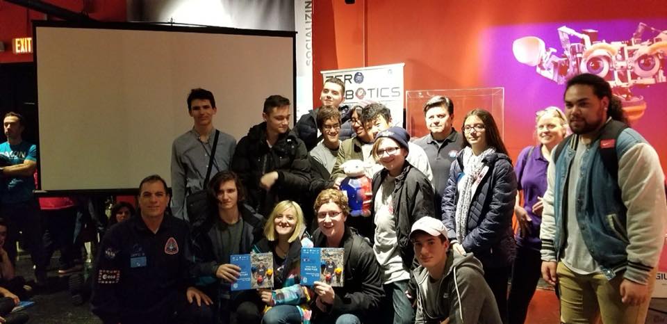 Elevi din Timișoara, premiați la finala unui concurs organizat de NASA. Au programat roboți pentru Stația Spațială Internațională