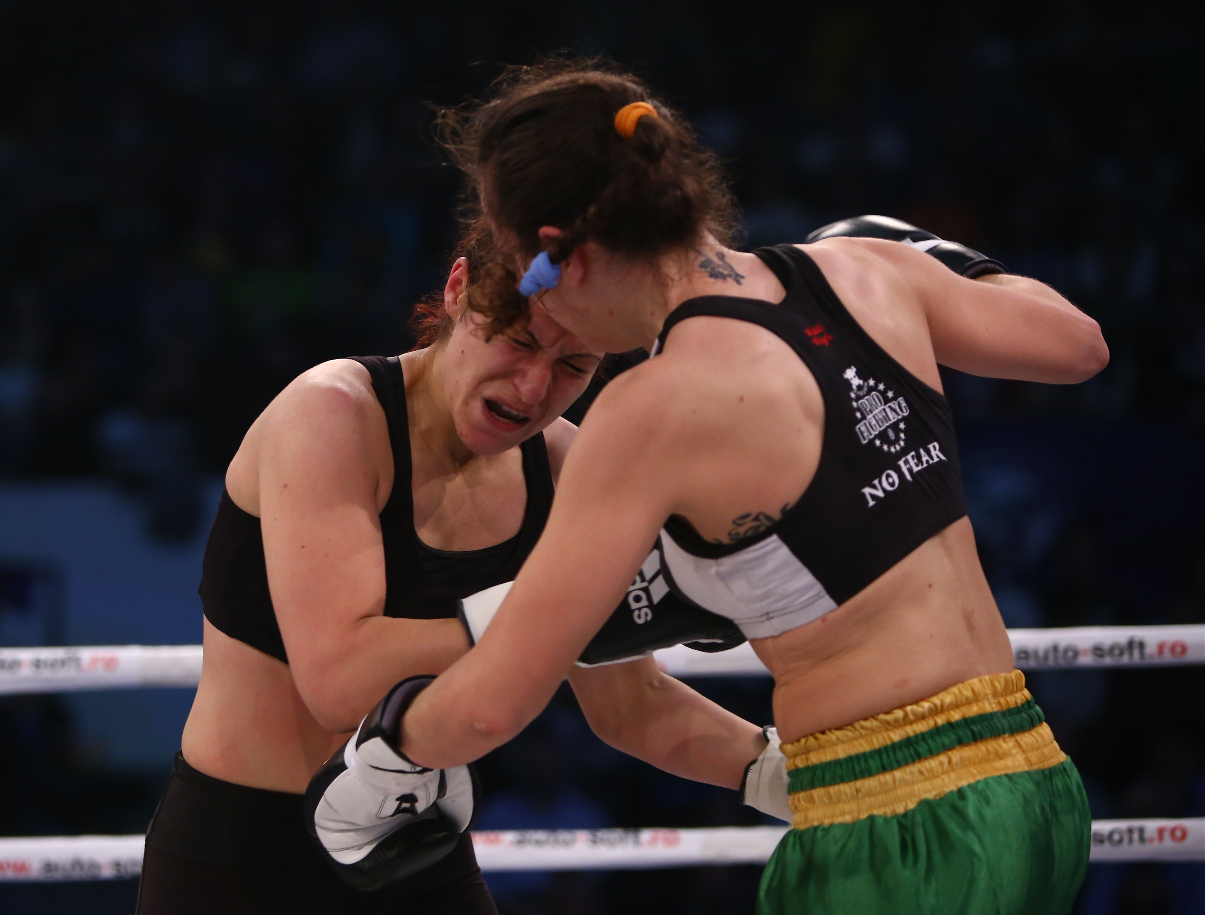 Meciul în urma căruia Amansio Paraschiv a devenit campion mondial Superkombat New Heroes! VIDEO& FOTO
