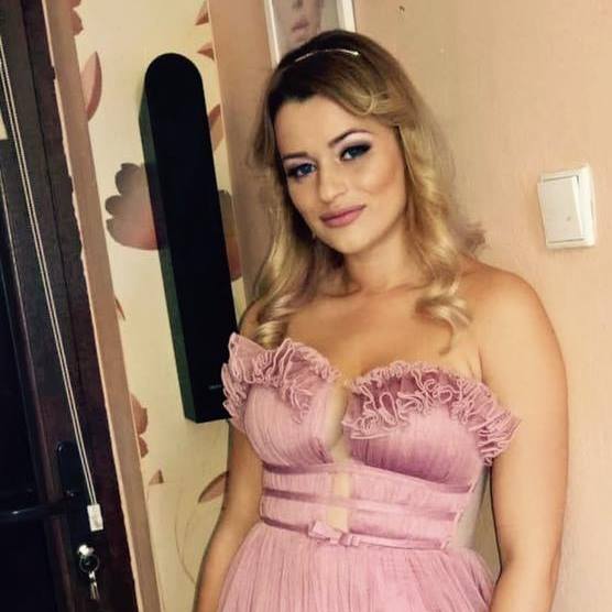 Alexandra Tănase, polițista care e șef de post în Vrancea, la doar 23 de ani. "E aproape un copil"