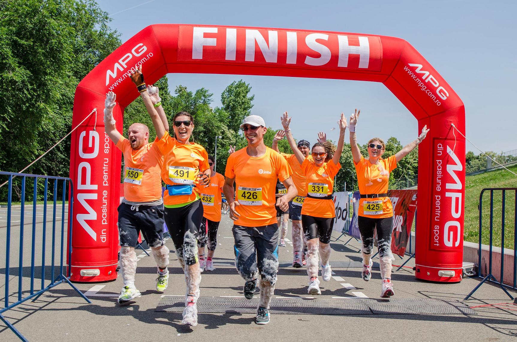 URBATLON 2016, cea mai electrizantă cursă cu obstacole a verii! La ediția a III-a au luat parte peste 1.000 de oameni / GALERIE FOTO