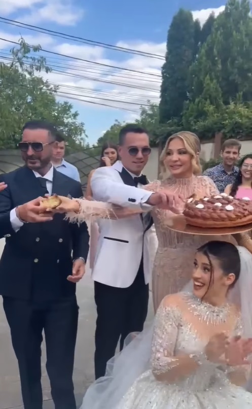 Imagini de la nunta fiicei lui Mugur Mihăescu. Ivona s-a căsătorit religios cu Vlad Gabura