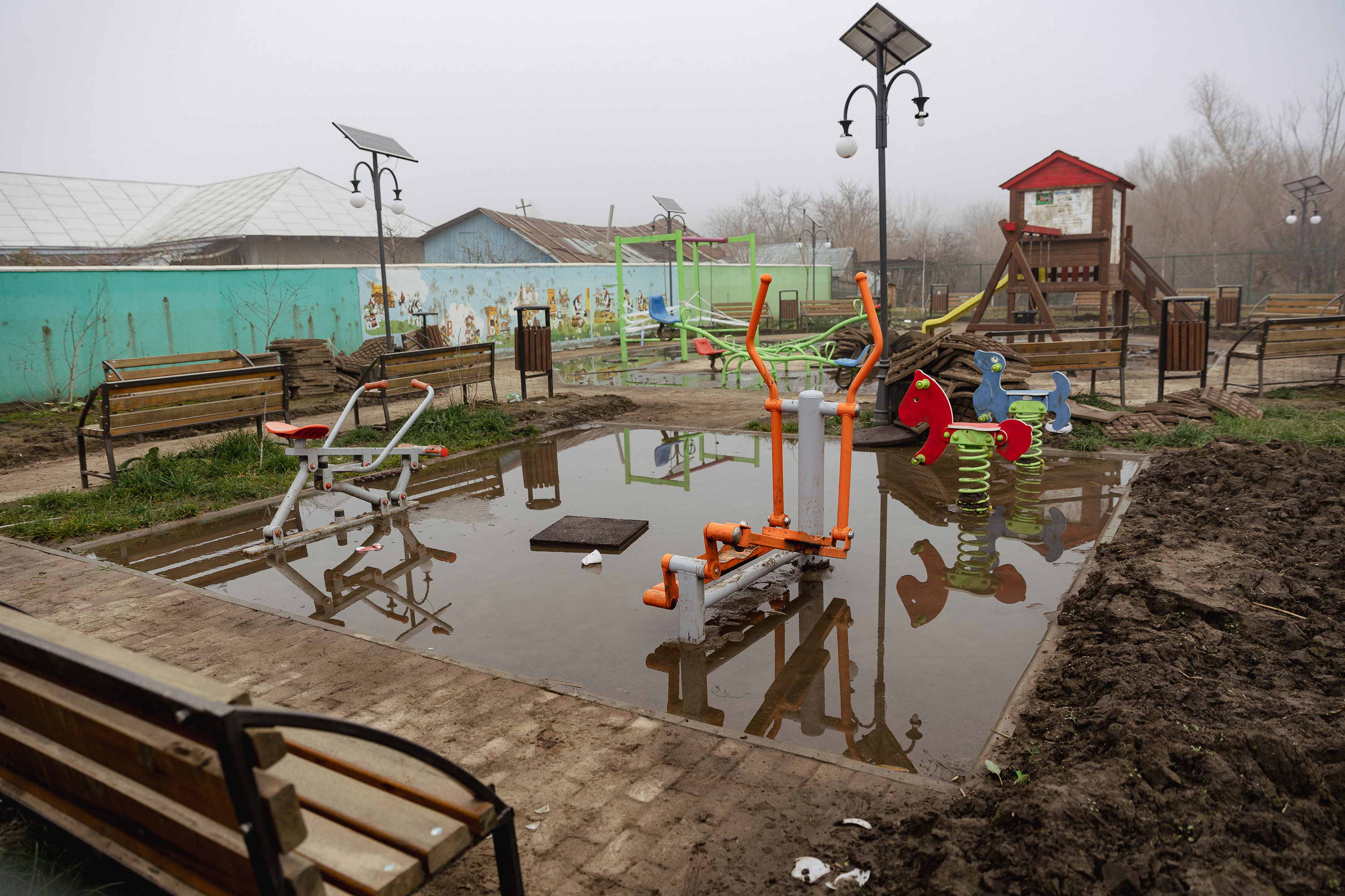 Ce-și doresc de sărbători oamenii sinistrați după inundațiile din județul Galați: „Sănătate. Un loc unde să punem capul pe pernă”