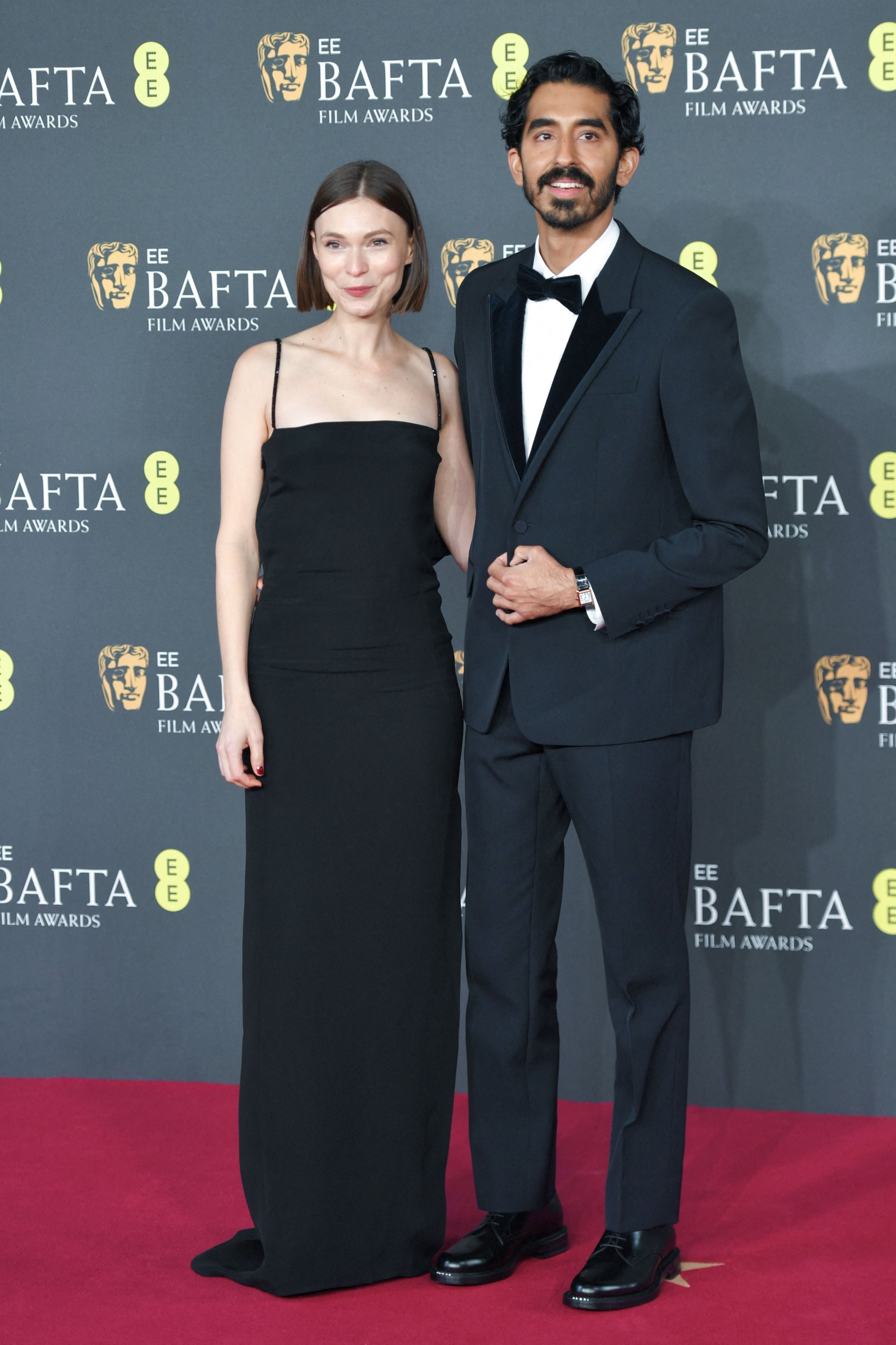 Vedete pe covorul roșu la Premiile BAFTA 2025. Pamela Anderson și-a făcut apariția nemachiată, iar Demi Moore a strălucit într-o rochie din paiete