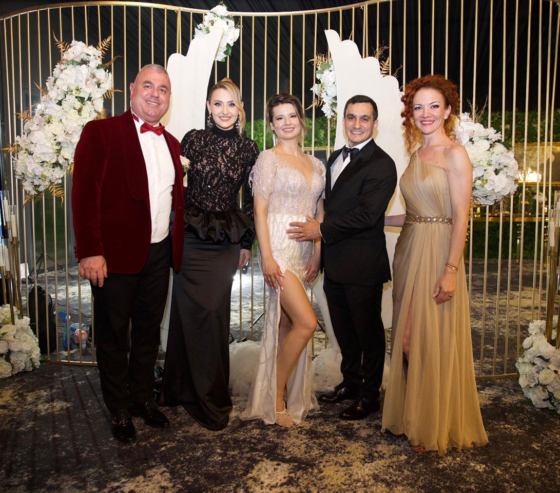 Cum a apărut Alina Sorescu la nunta lui Marian Drăgulescu cu Simona Carmen. Cântăreața a avut și un mesaj după eveniment