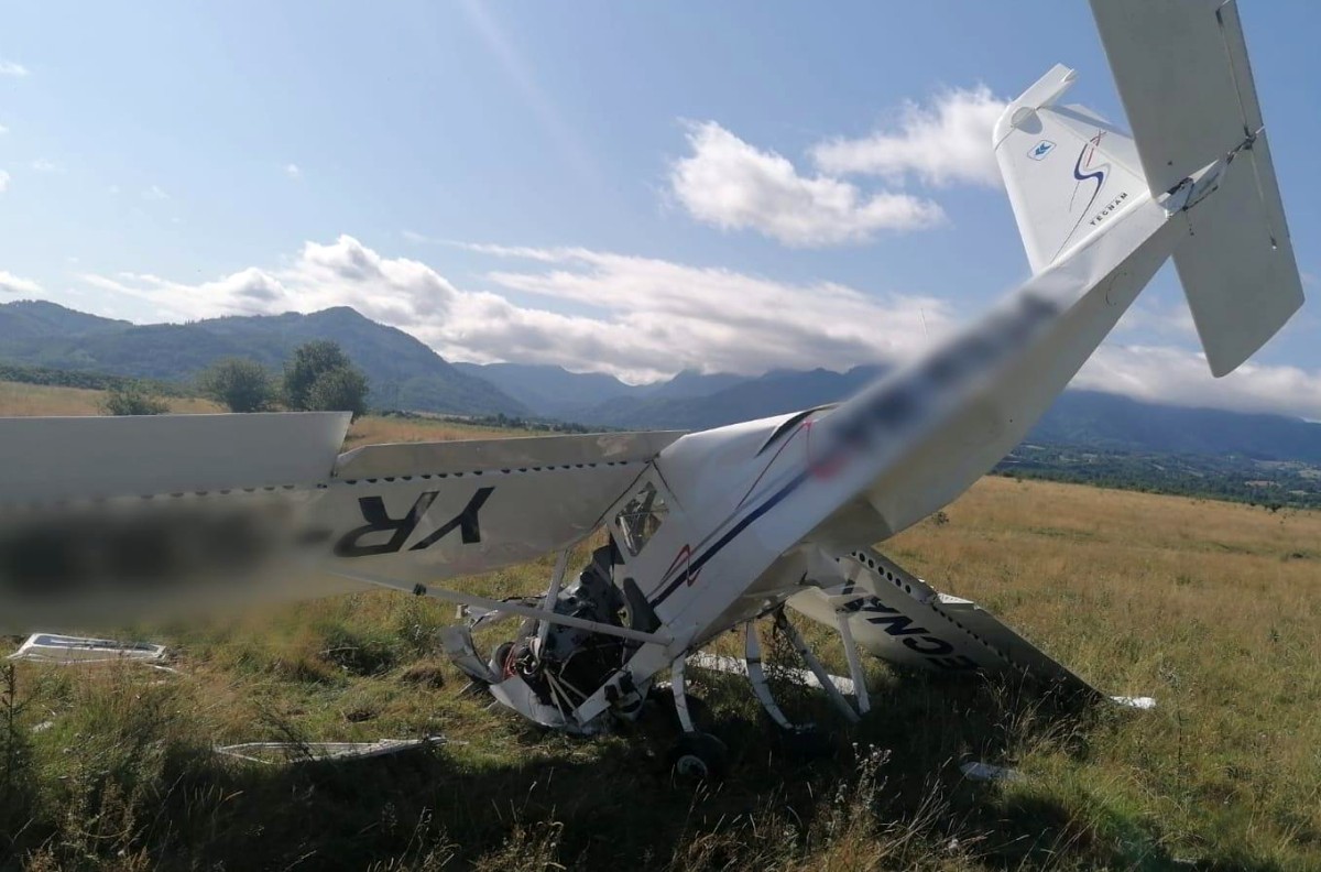 Aparat de zbor, prăbuşit în județul Brașov. Pilotul a murit