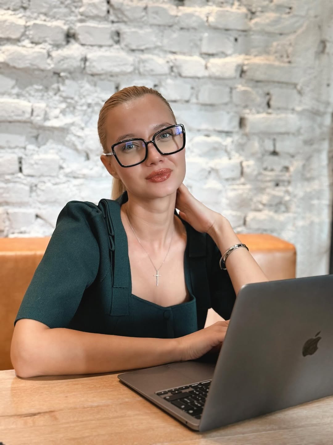 Cum a apărut iubita lui Cătălin Scărlătescu în Grecia: „Am venit să văd ce mai face marea”
