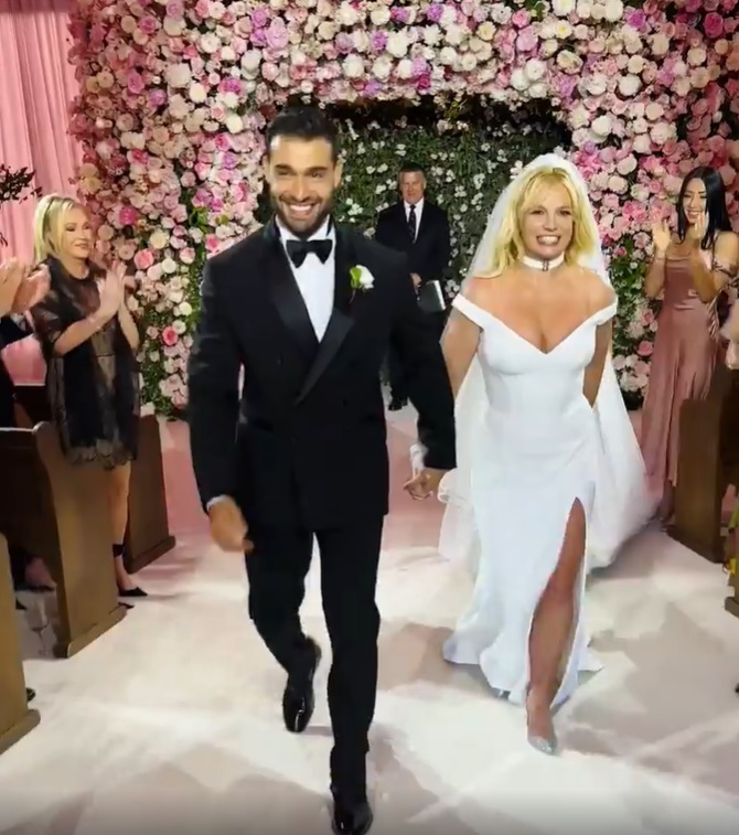 Britney Spears, acuzată oficial de conducere sub influența drogurilor și a alcoolului. Ce pedeapsă riscă artista