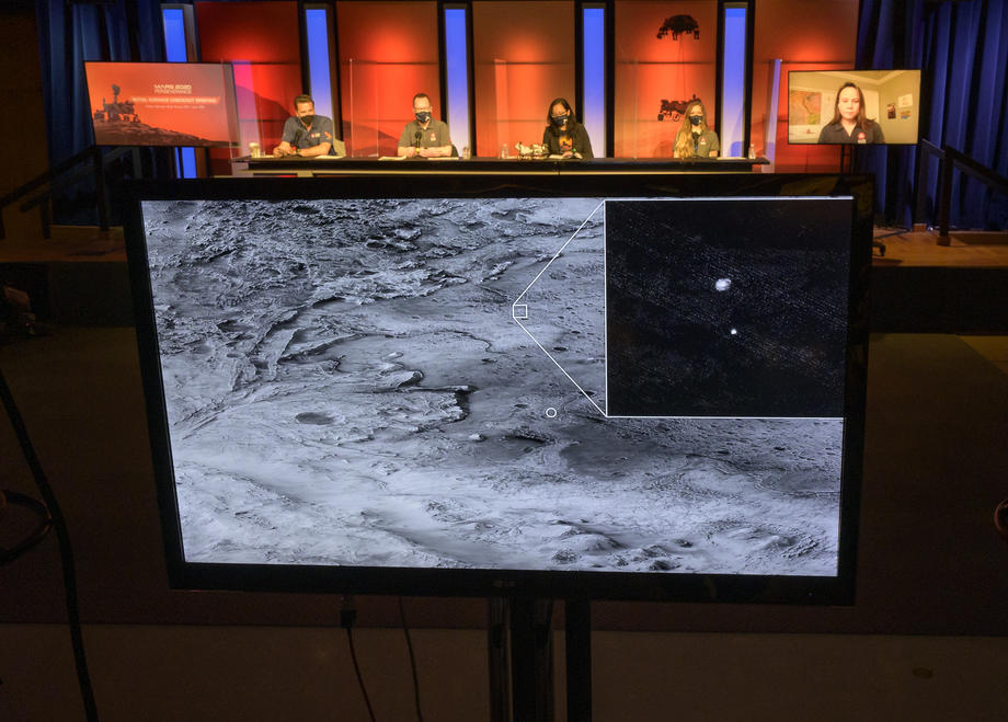 Noi imagini spectaculoase trimise de pe planeta Marte de roverul Perseverance al NASA