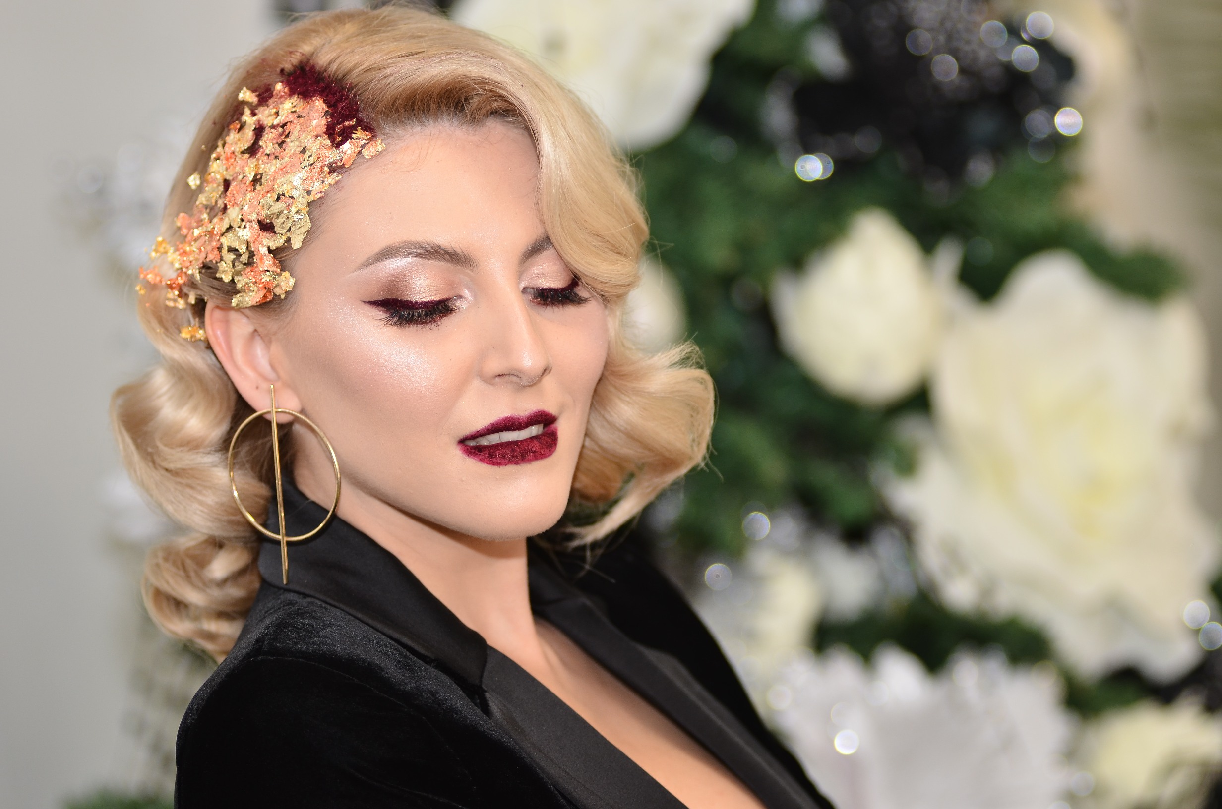FOTO/ Hairstylist-ul Adrian Perjovschi dezvăluie ce coafuri se poartă de Revelion