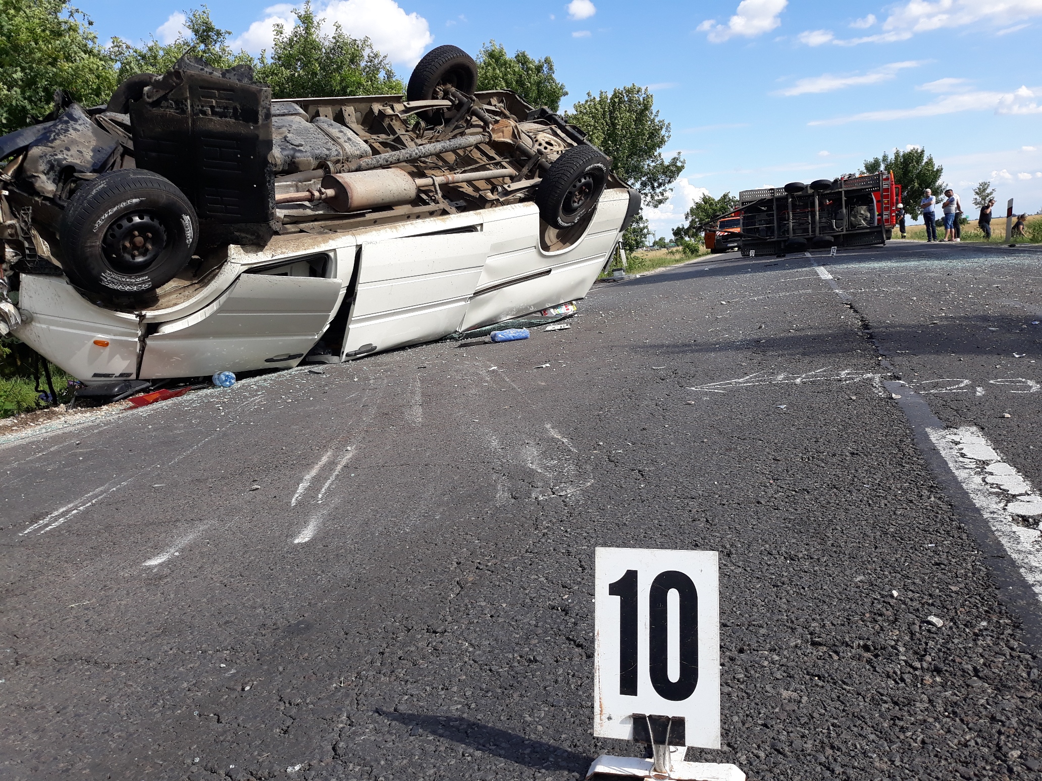 Accident în Ungaria cu 10 răniți, în apropierea graniței cu România. MAE: Opt români au fost răniți