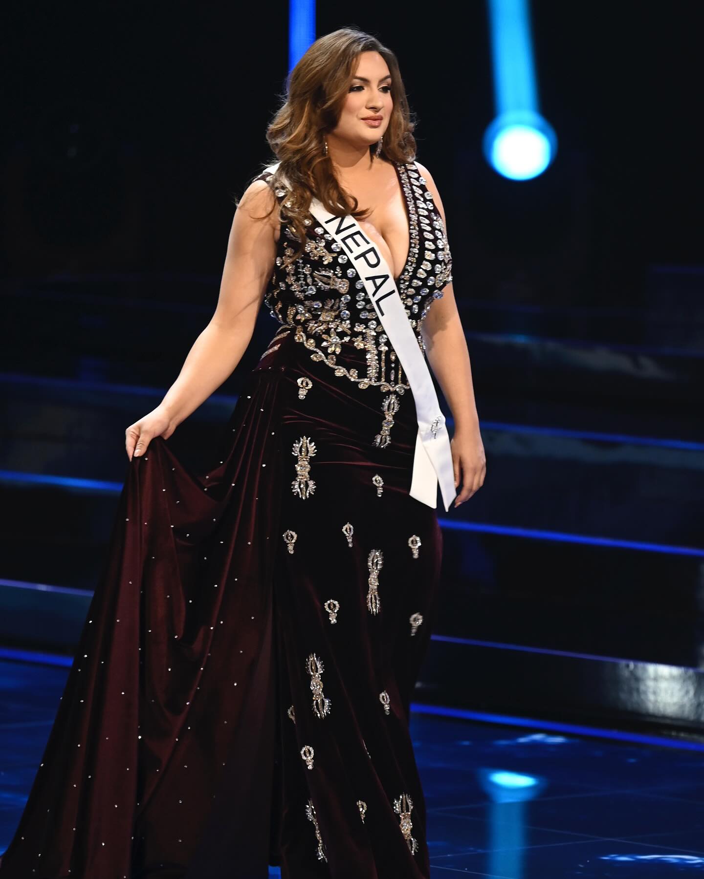 Miss Nepal 2023, ovaționată la proba costumului de baie: „O femeie frumoasă și plină de curaj”. Apariția ei s-a viralizat și în România