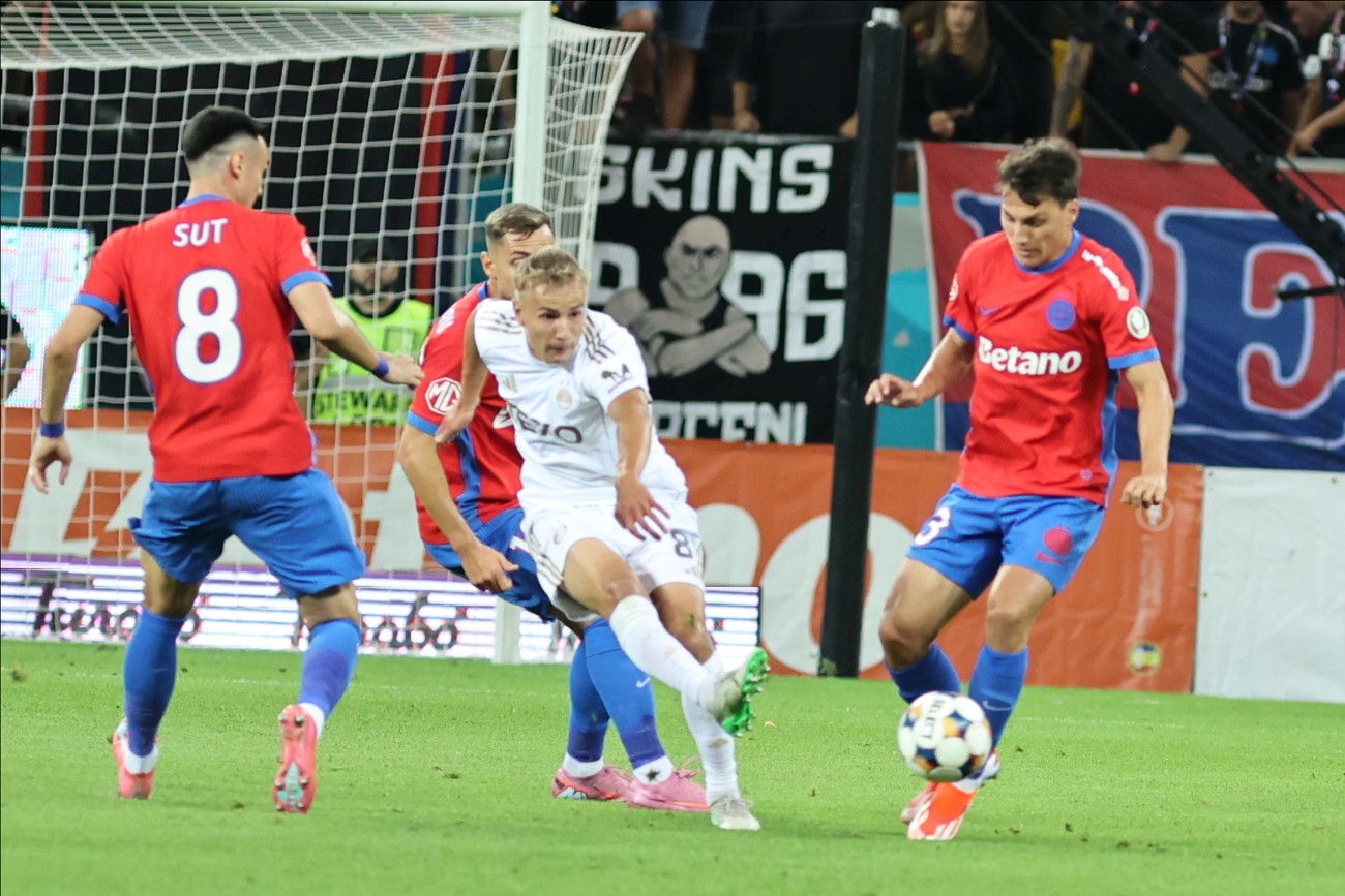 FCSB s-a calificat în grupa Europa League după ce a eliminat-o pe Aberdeen. Scoțienii au jucat în inferioritate în repriza secundă