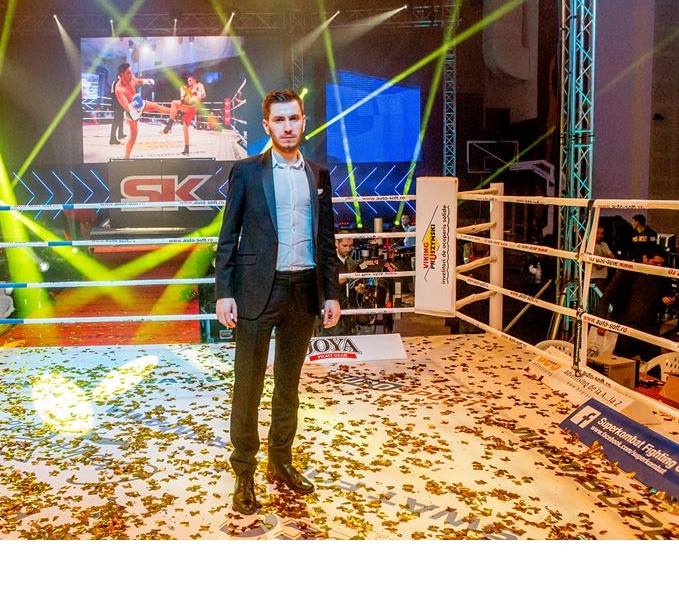 SUPERKOMBAT: povestea unui brand românesc de succes, spusă din interior