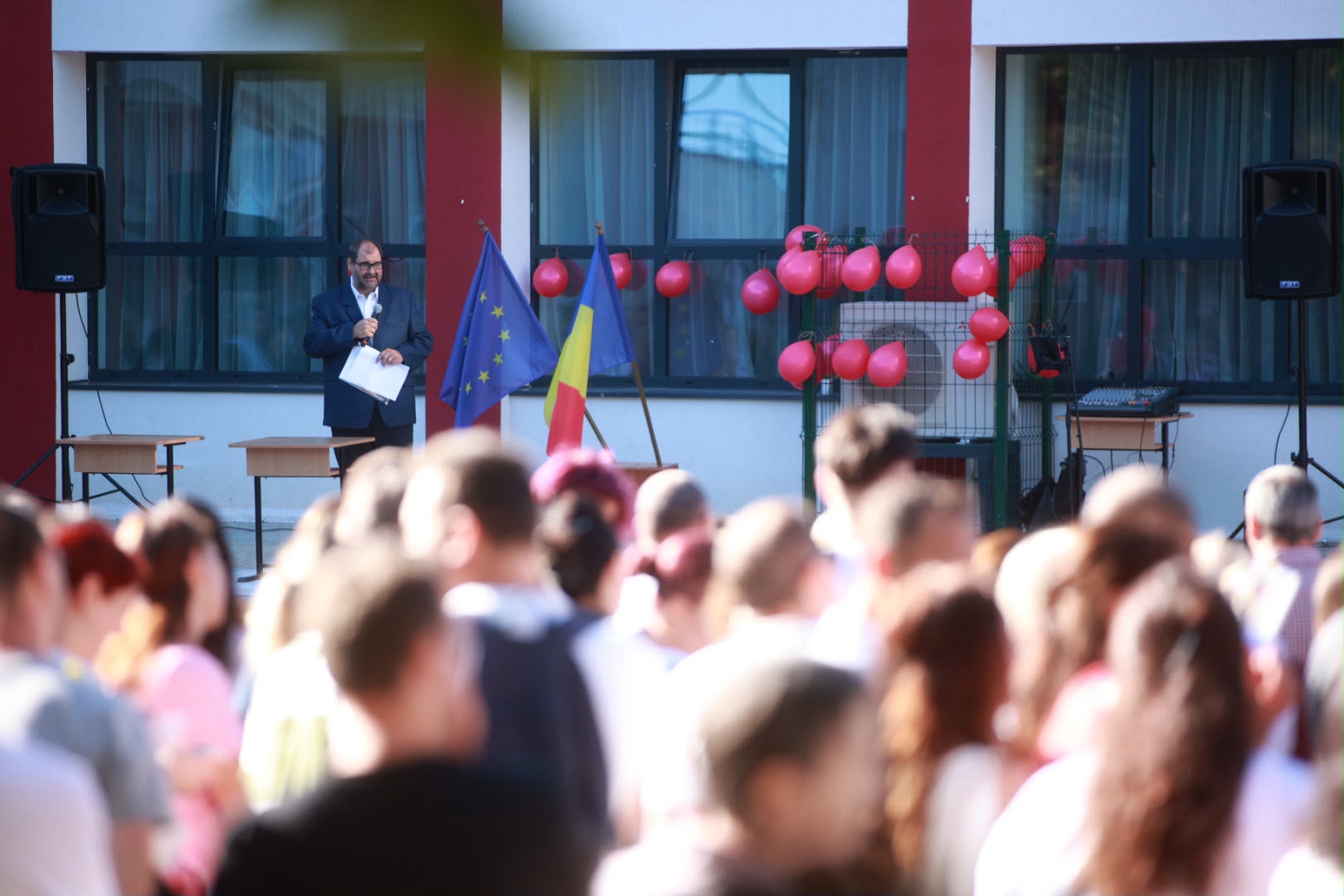 Aproape 3.000.000 de elevi şi preşcolari încep azi, 7 septembrie, anul școlar 2026-2027. Schimbările majore cu care se confruntă