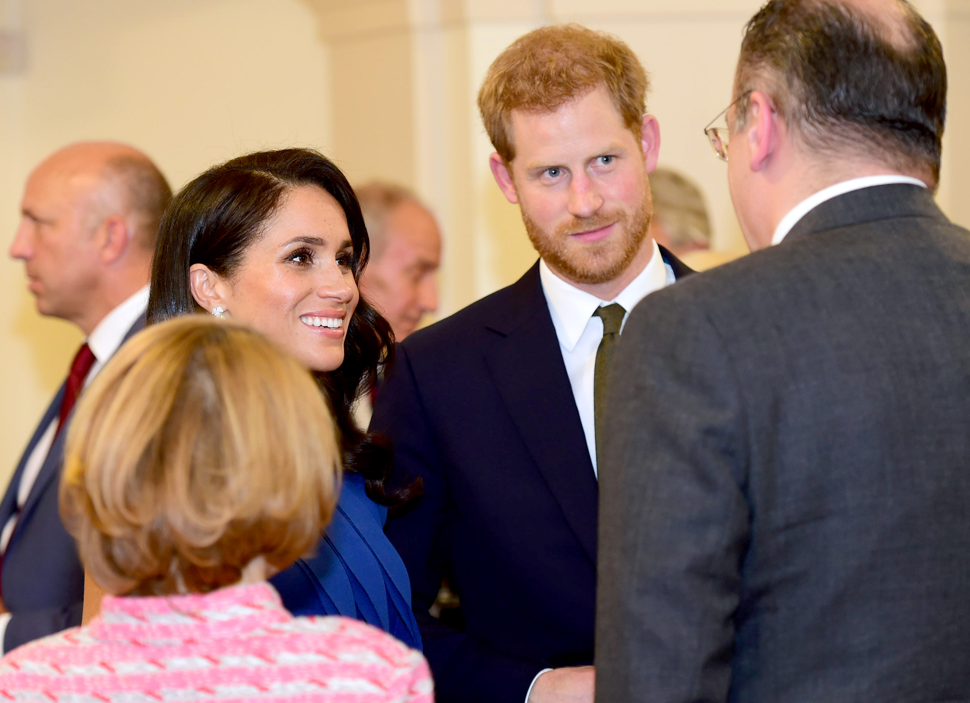 FOTO | Meghan Markle ar fi însărcinată. Casele de pariuri au stabilit cote record privind data la care se va face marele anunț