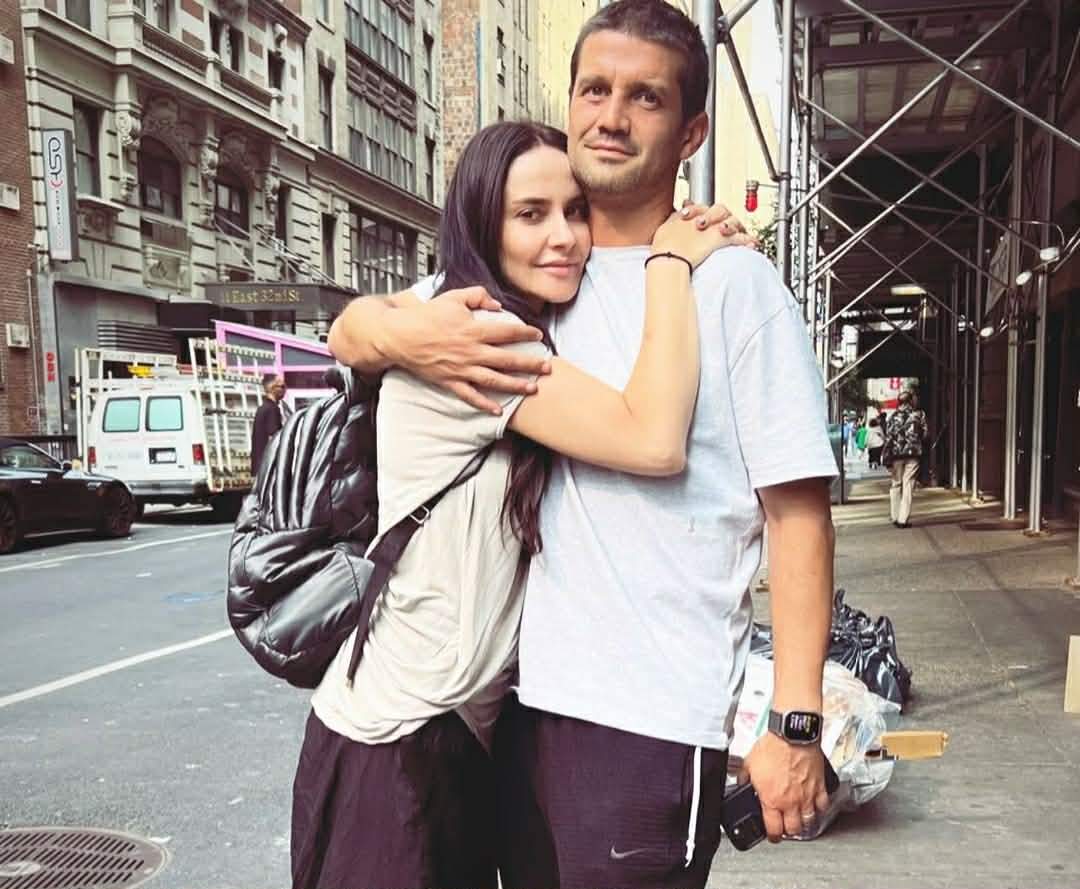 Cum se distrează Adelina și Cristi Chivu pe insula milionarilor. Imagini cu cei doi în vacanță