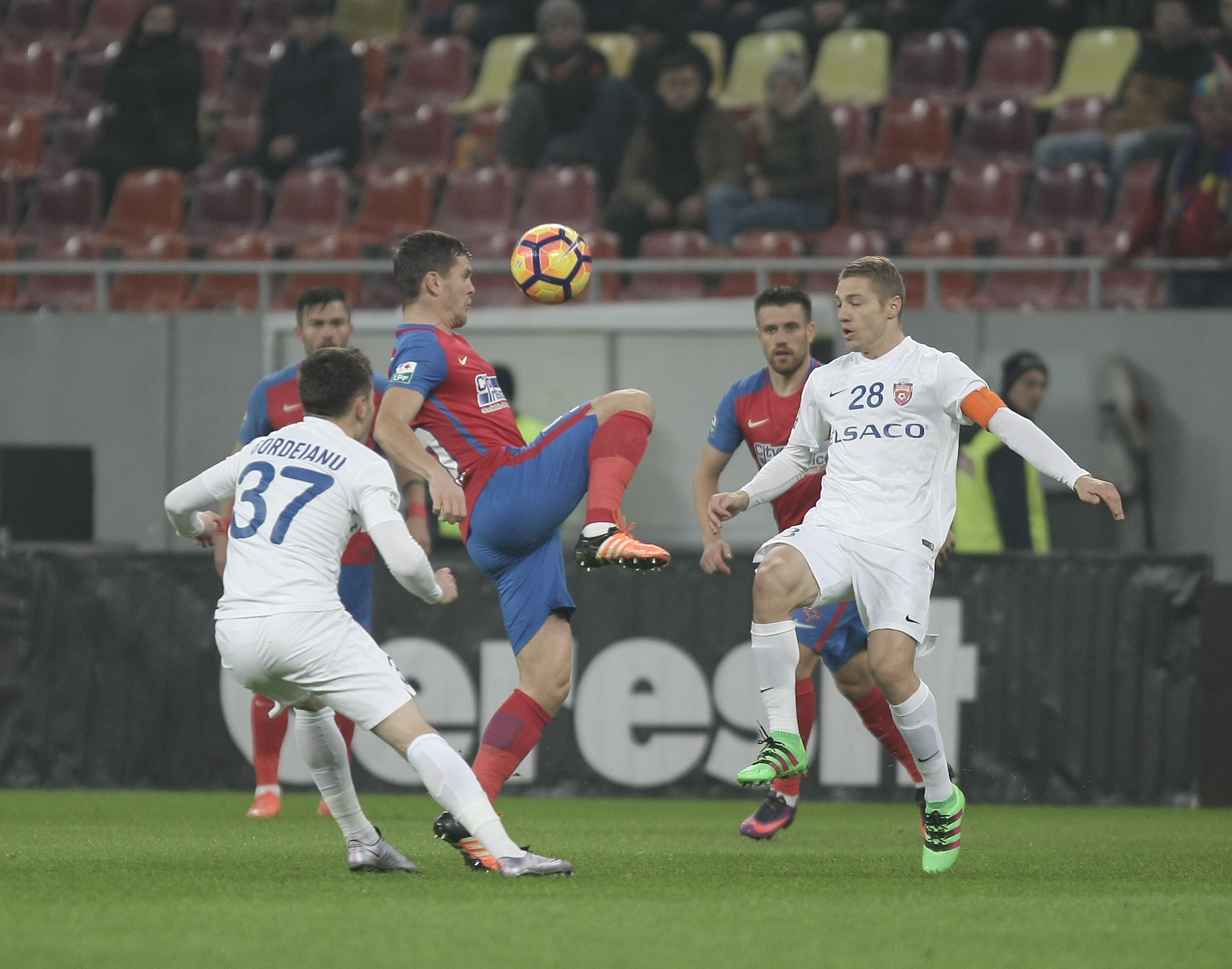 Liga 1: Steaua - FC Botoșani 0-0. Moldovenii au prelungit criza roş-albaştrilor în campionat / GALERIE FOTO