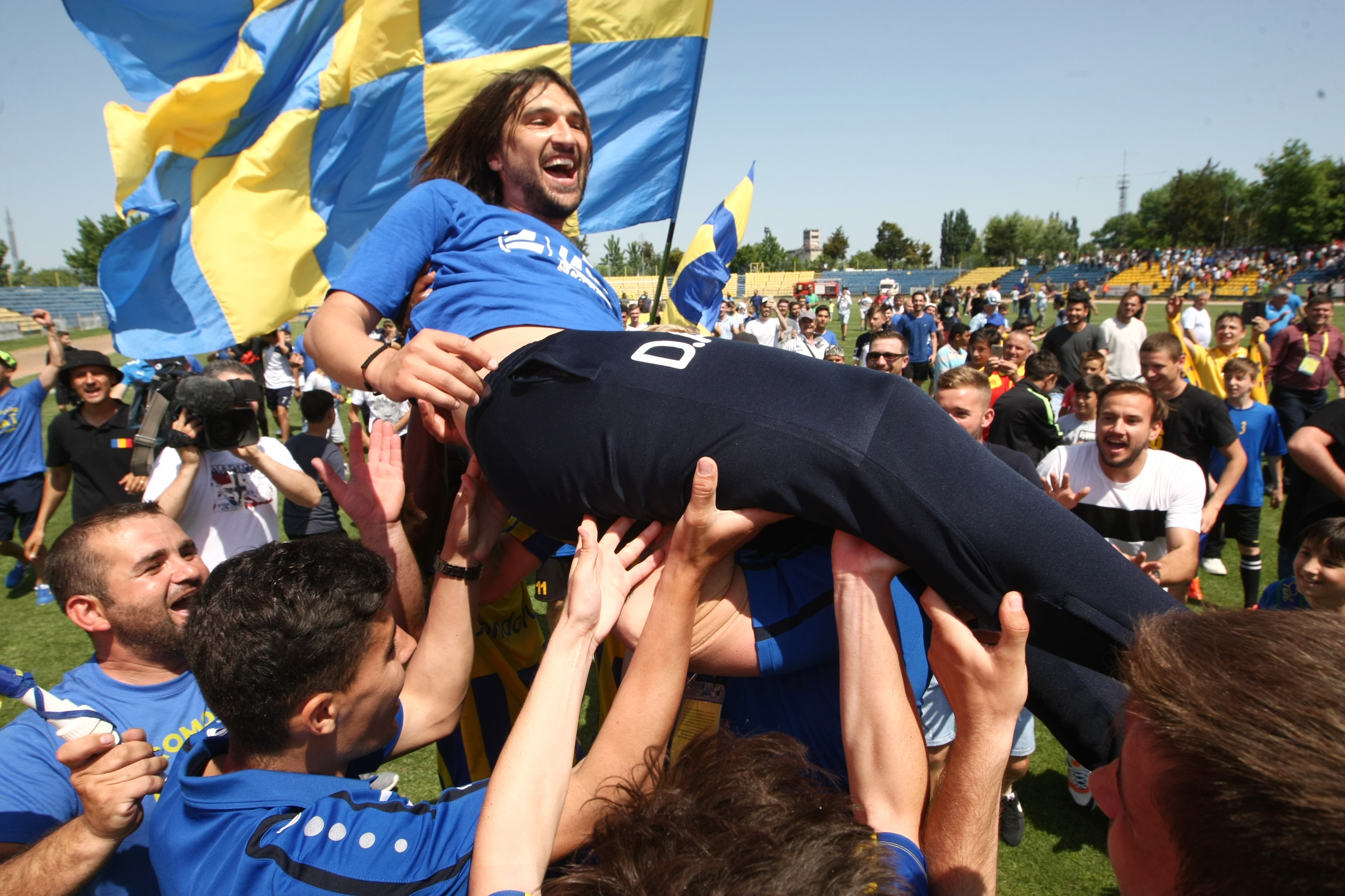 Liga 2 la fotbal, etapa 33. Dunărea Călărași a promovat matematic în Liga 1. Chindia a remizat la Mioveni. Clasament