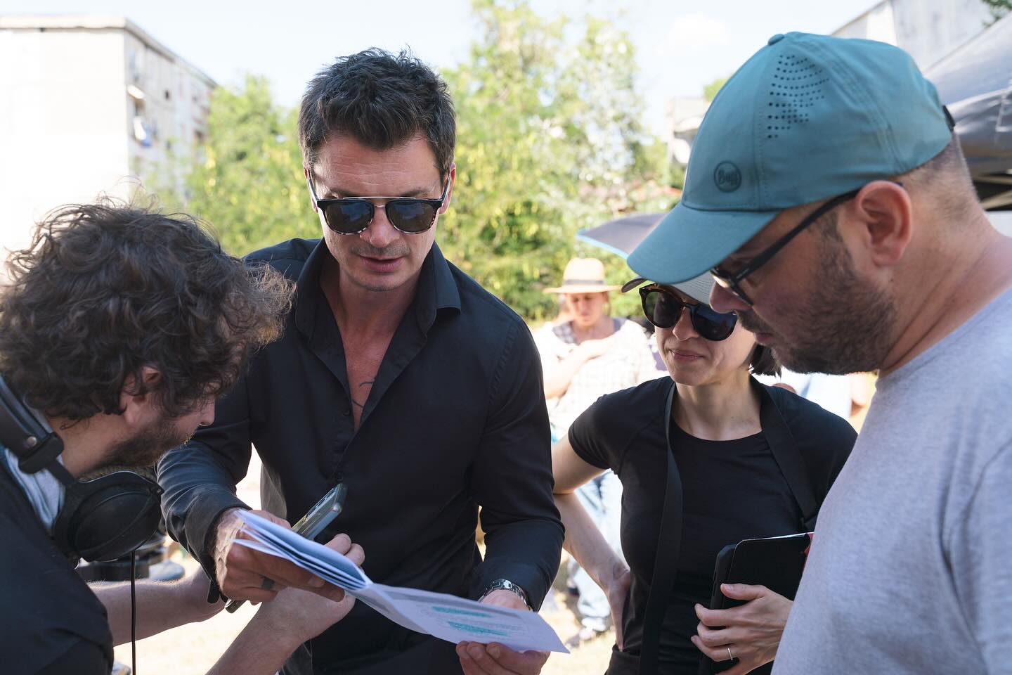 Gestul făcut de Daniel Nuță, actorul din serialul Groapa, în timpul Campionatului European din Germania. Monica Bîrlădeanu a reacționat imediat