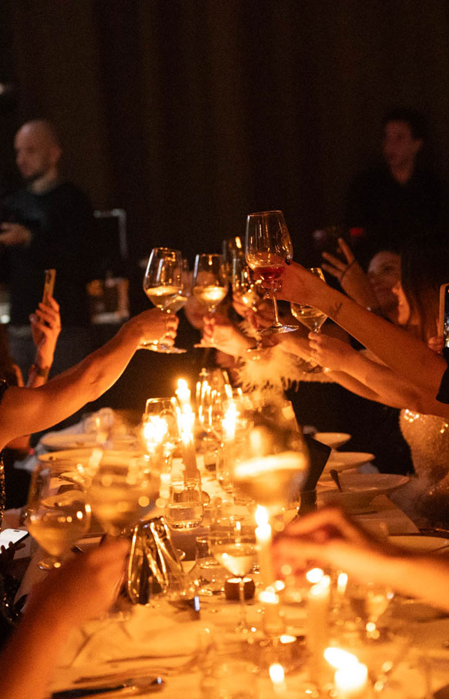 MOËT &amp; CHANDON, la ceas aniversar