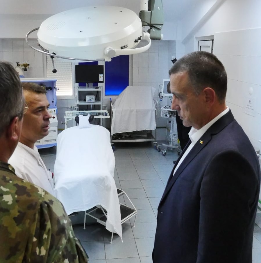 FOTO/ MApN investește peste 46 milioane lei într-un pavilion la Spitalul Militar Craiova. Au fost scoase la concurs 18 posturi pentru cadrele medicale