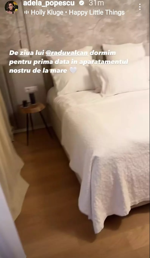 Imagini cu apartamentul din Olimp al Adelei Popescu și al lui Radu Vâlcan. Locuința are vedere la mare: „Dormim pentru prima oară aici”