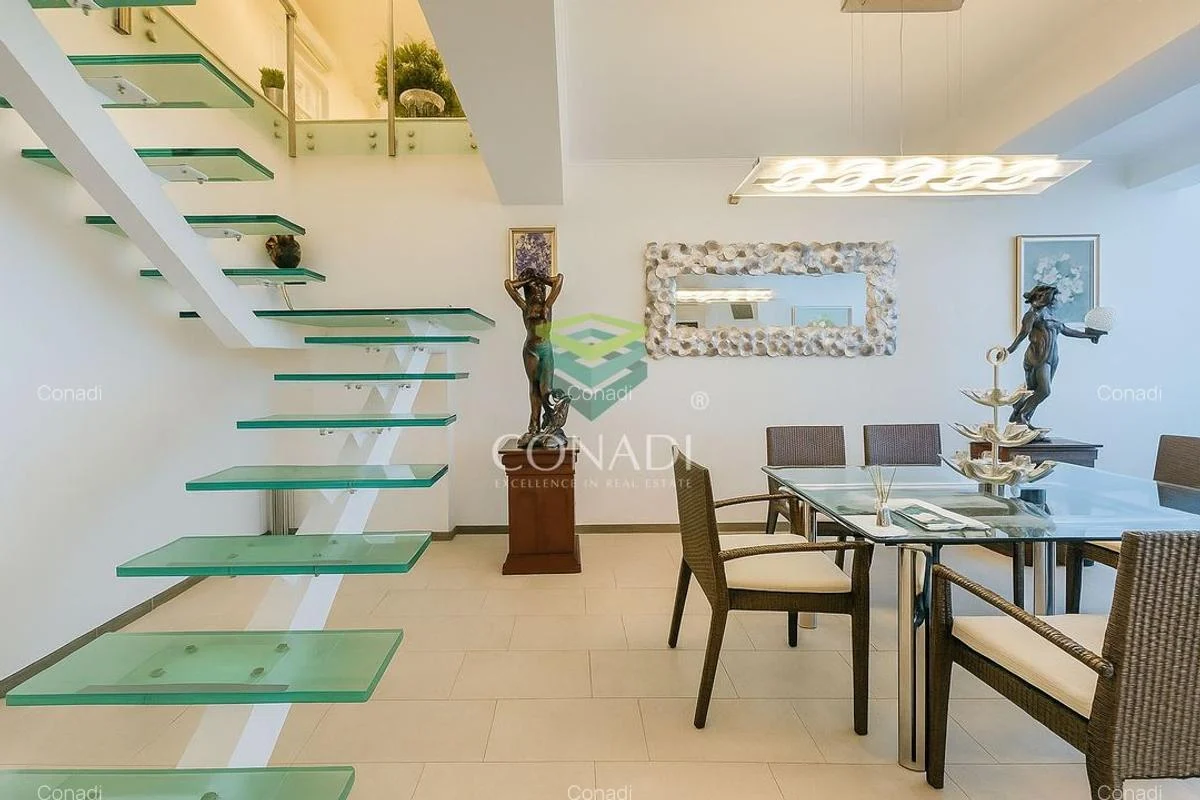 Cum arată apartamentul de 1.000.001 euro din Constanța, cu vedere panoramică la Marea Neagră și Cazinou
