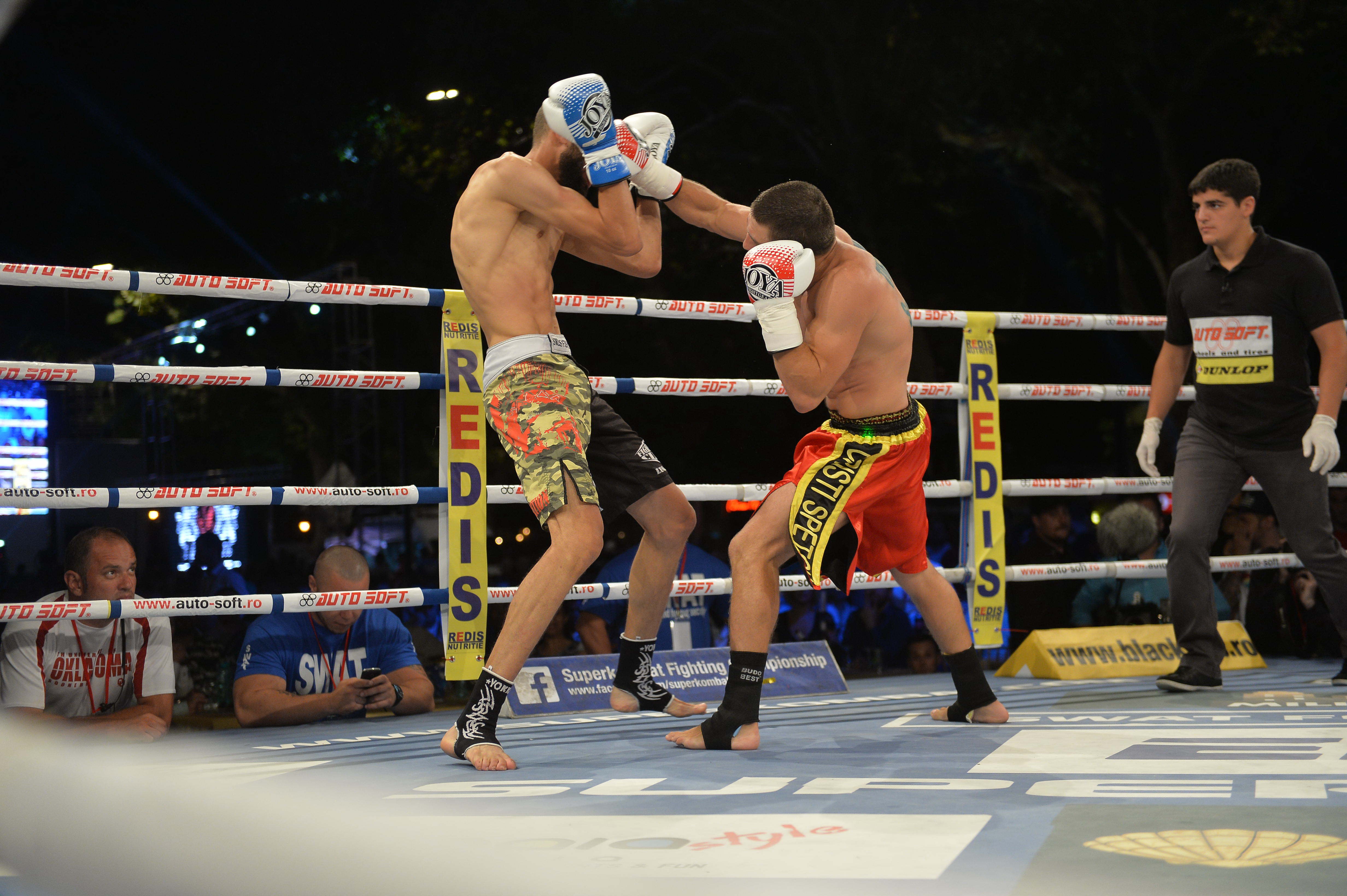 Andrei Stoica îşi păstrează centura de campion mondial / GALERIE FOTO&VIDEO
