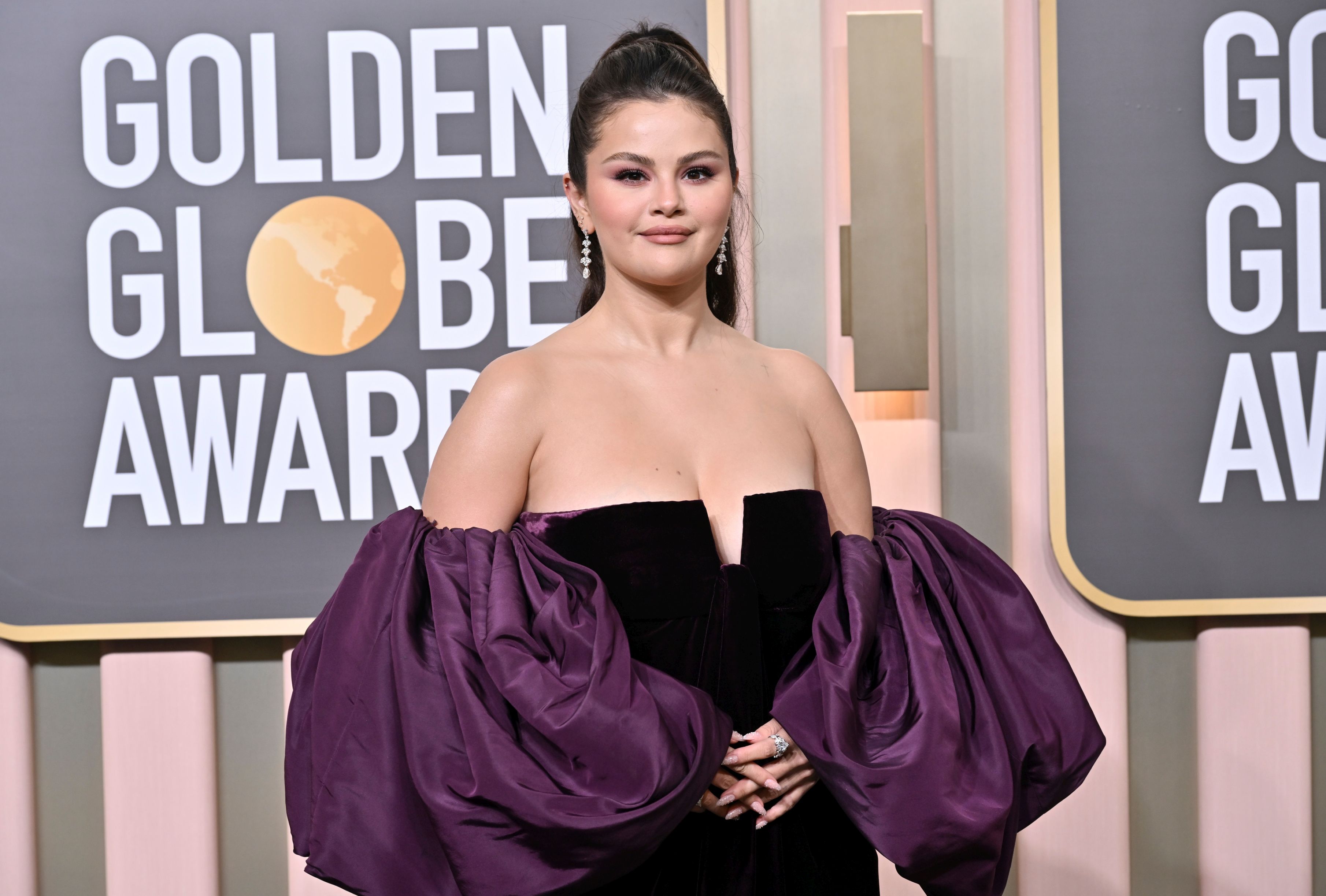 Selena Gomez a explicat de ce s-a îngrășat: „Prefer să fiu sănătoasă”. Actrița a fost criticată după ultima apariție pe covorul roșu