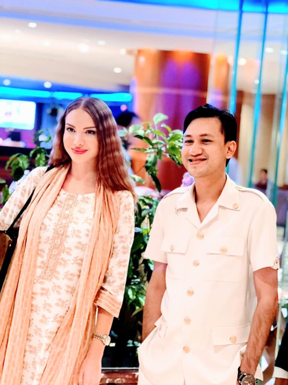 Otilia Bilionera, la primul concert în Bangladesh: „M-au primit ca un adevărat star”. Ce a pățit după ce a urcat pe scenă