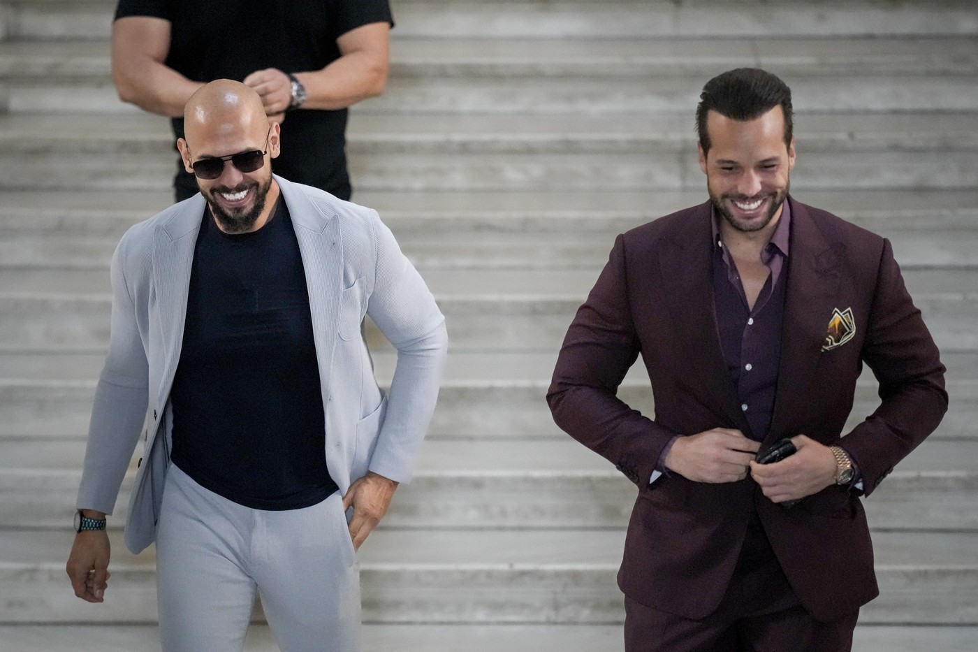Cine sunt, de fapt, frații Paul: Cum au devenit celebri. Logan s-a bătut cu Mayweather, Jake l-a înfruntat pe Tyson: i-au provocat la luptă și pe frații Tate