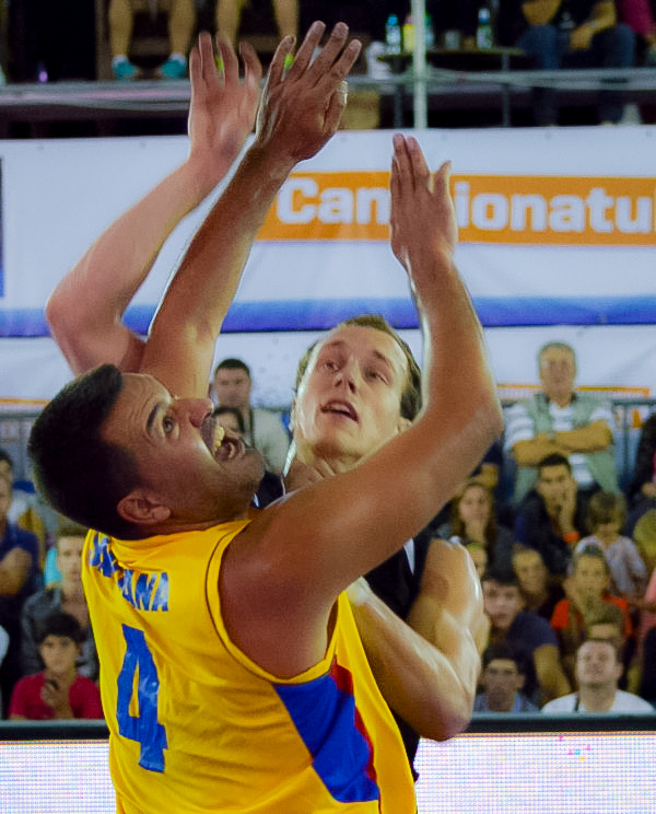 GALERIE FOTO & VIDEO / România joacă astăzi în semifinalele CE de baschet 3x3