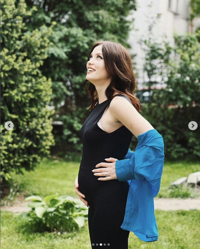 Anca Dumitra este însărcinată cu primul copil. Geanina din Las Fierbinți a publicat primele imagini cu burtica de gravidă