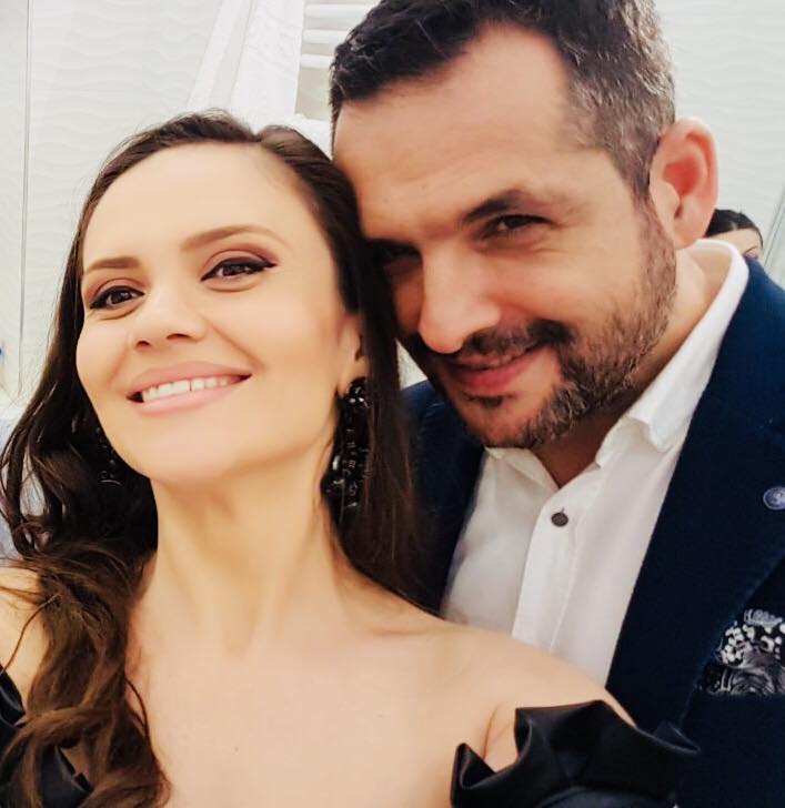 Mădălin Ionescu nu e frustrat că soția Cristina Șișcanu câștigă mai mult decât el: „În televiziune, el e mai bine plătit”. De unde face bani vedeta
